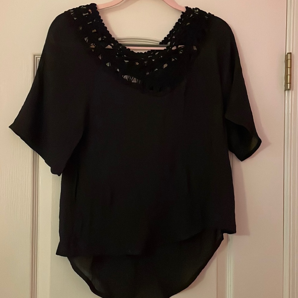 Miss Love size L black top